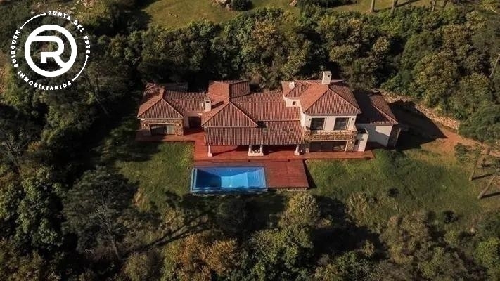 Oportunidad Real, Hermosa casa en venta, Solo para exigentes, las cumbres.