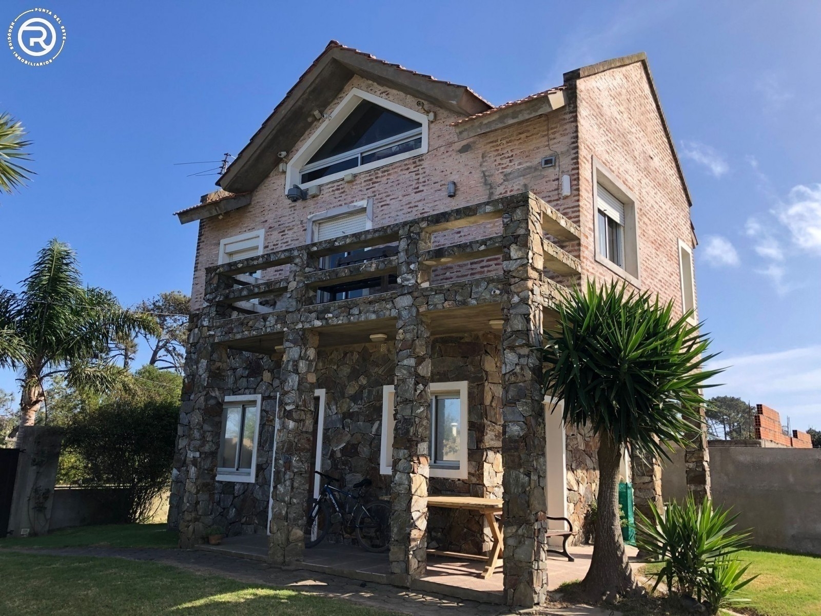  Casa en venta con vista al Mar 